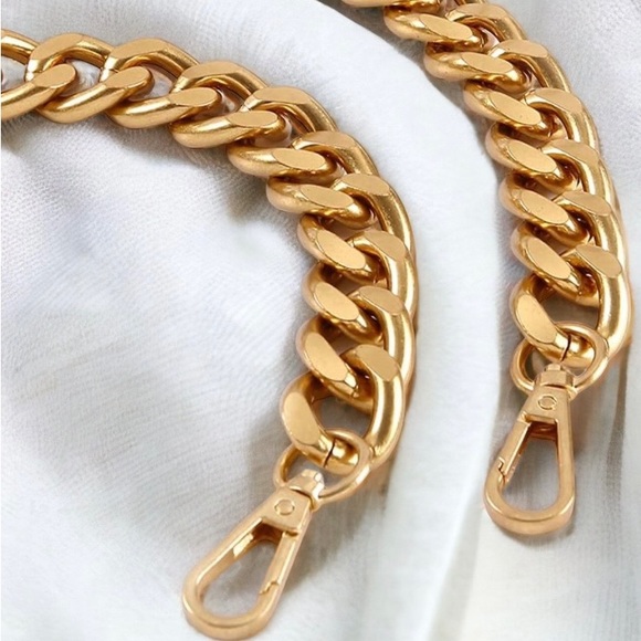 Antique Gold Shoulder Curb Chain Purse Strap Replacement 25” - Picture 3 of 4